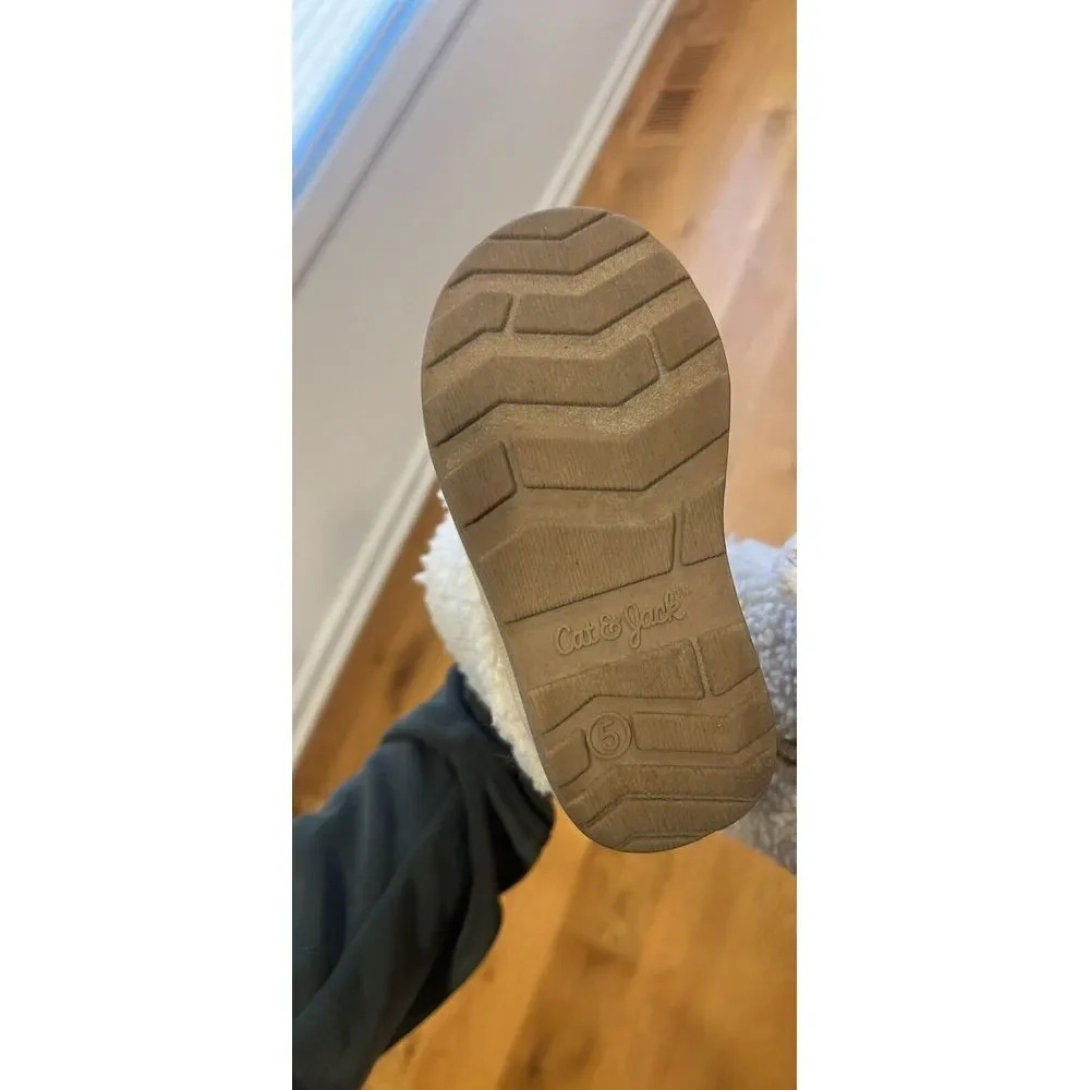 Cat‎ & Jack Llama Boots Size Toddler Girl's